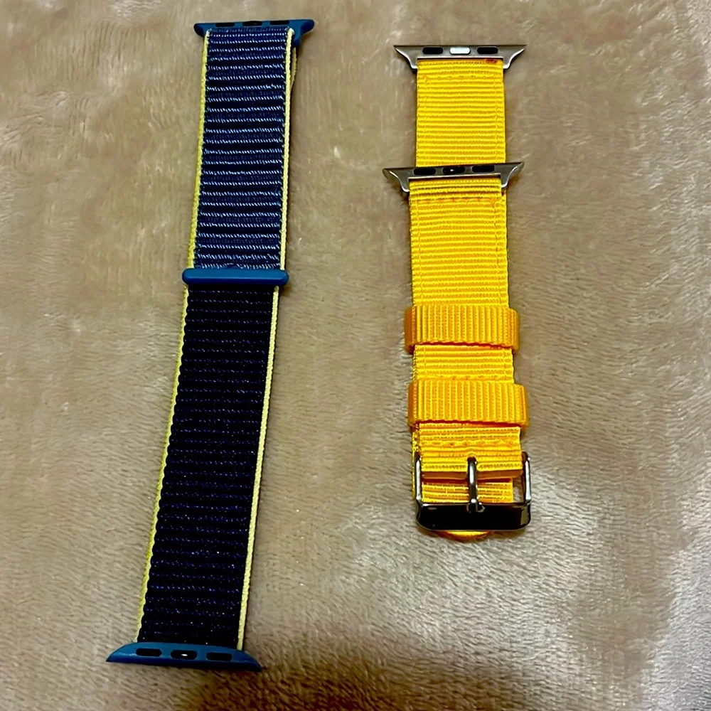 Apple Watch bands 42MM 💙❤️💙